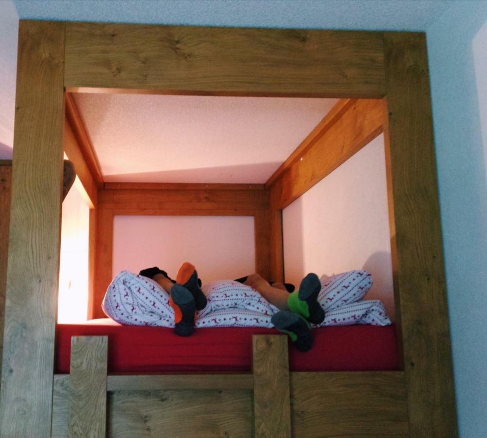 Swissalpschalet Chalet Timber Inn 4-5 Blatten bei Naters Exteriör bild